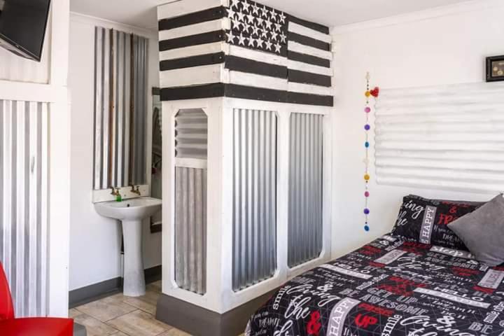 Mykhaya-Your Home Away From Home Kempton Park Buitenkant foto
