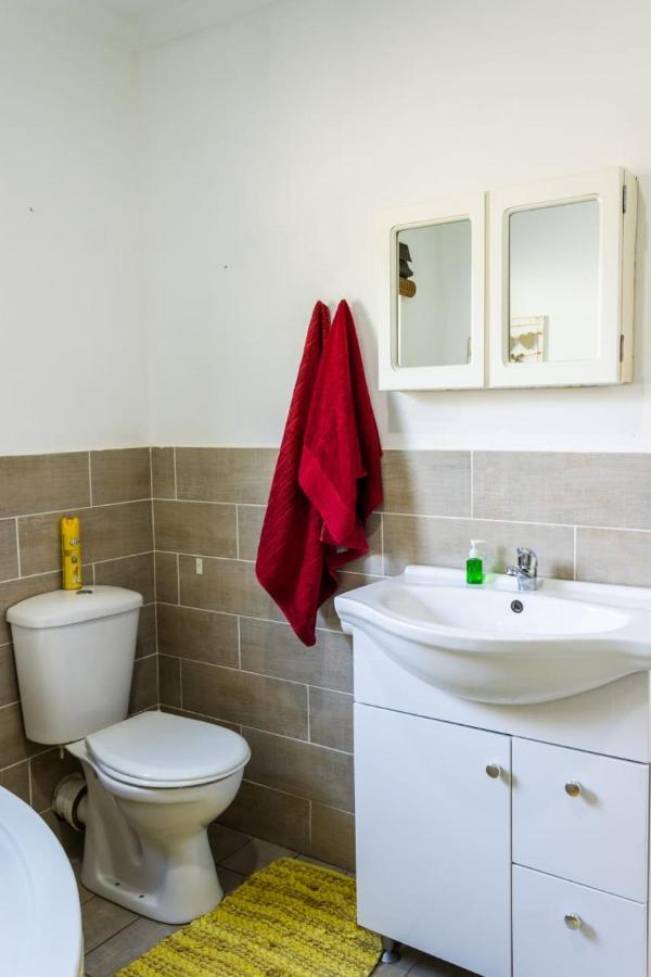 Mykhaya-Your Home Away From Home Kempton Park Buitenkant foto