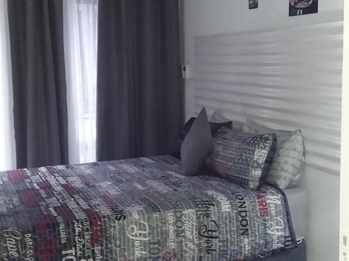 Mykhaya-Your Home Away From Home Kempton Park Buitenkant foto
